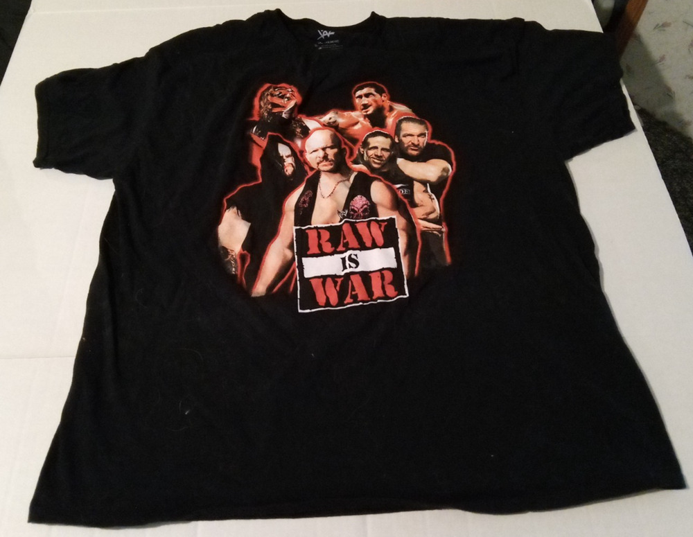 WWE Size 2XL Vintage Black Raw Is War Short Sleeve T-Shirt